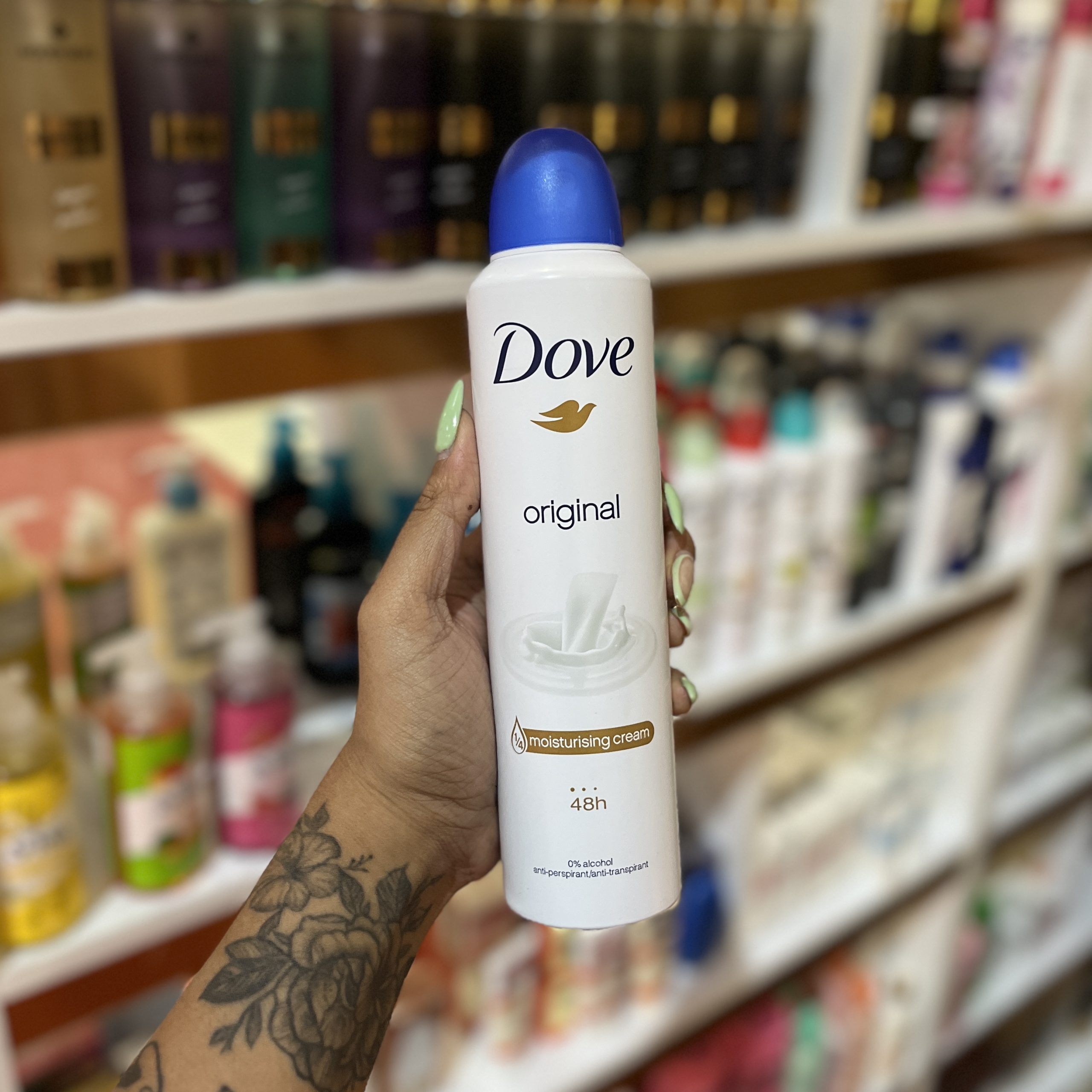 IMG_5271 اسپری ضد تعریق داو 250 میل رایحه شیر اورجینال Dove spray - Image 1