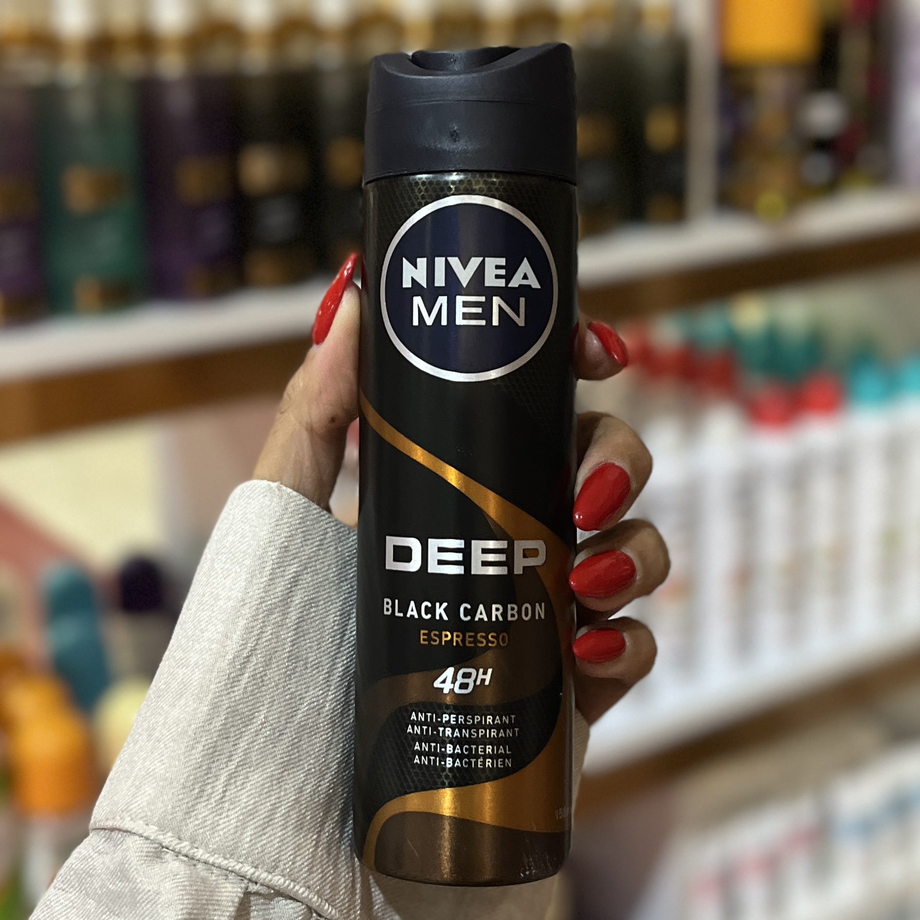 IMG_6424 اسپری ضد تعریق مردانه نیوا دیپ بلک کاربن اسپرسو حجم 150 میلNivea Men Deep Black Carbon Espresso - Image 1