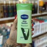 لوسیون بدن آلوئه ورا وازلین200میل Vaseline Intensive Care Aloe Soothe