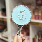 آیینه گرد دسته دار در 4 طرح - Image 3