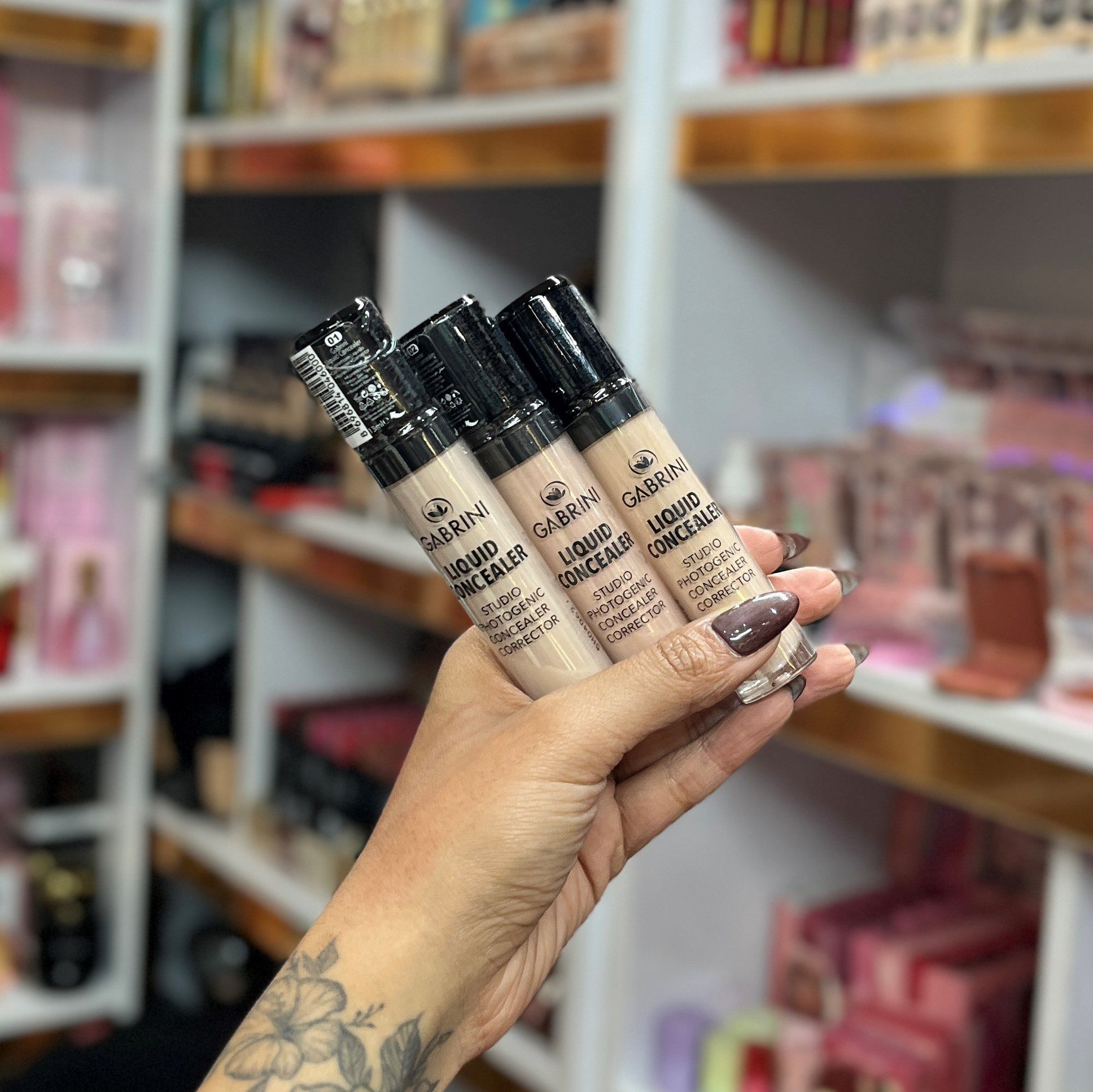 IMG_9242 gabrini-liquid-concealer-13ml-3shades