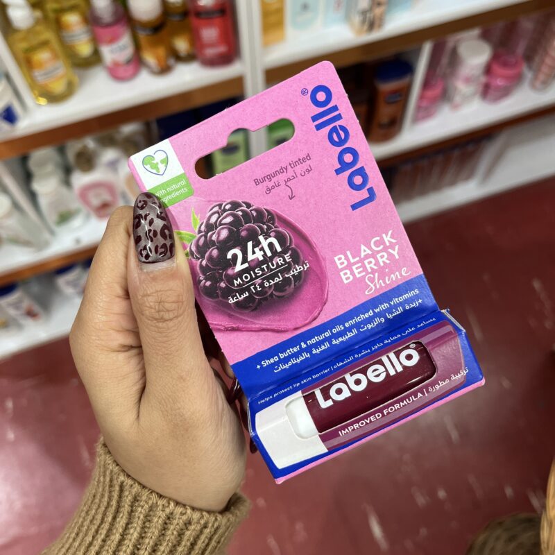 بالم لب لبلو تمشکی (Labello Raspberry Shine) نرم کننده و آبرسان لب - تصویر 2