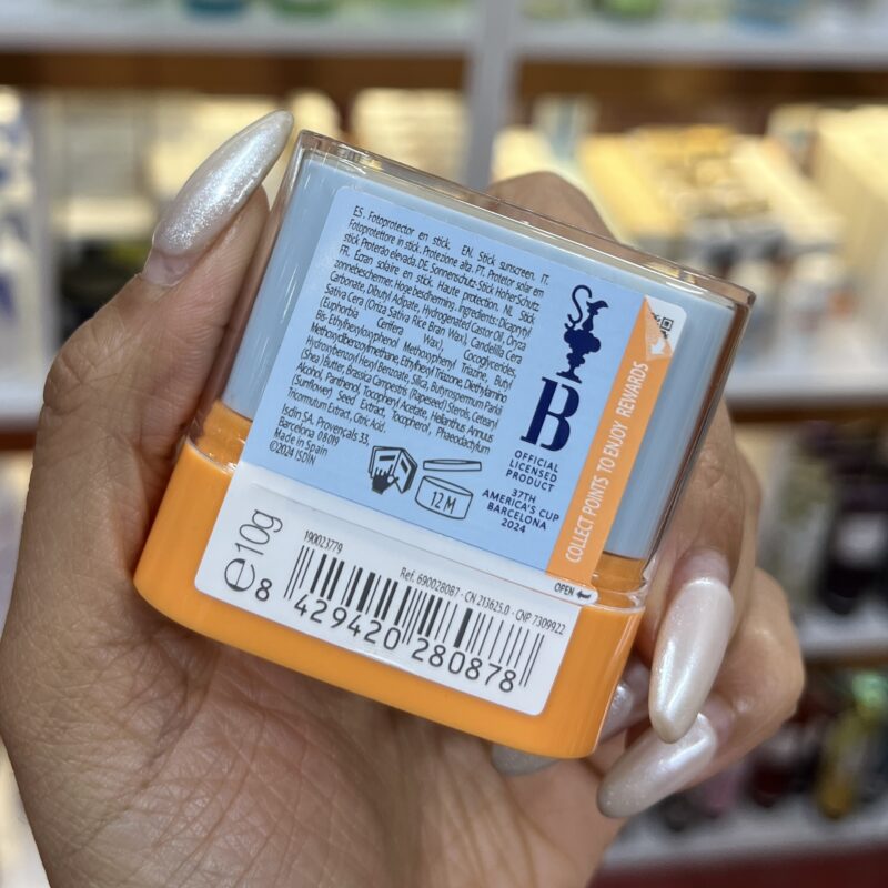 ضدآفتاب استیکی ایزدین SPF 50 اصل | بی‌رنگ و مناسب تمدید روزانه - تصویر 2