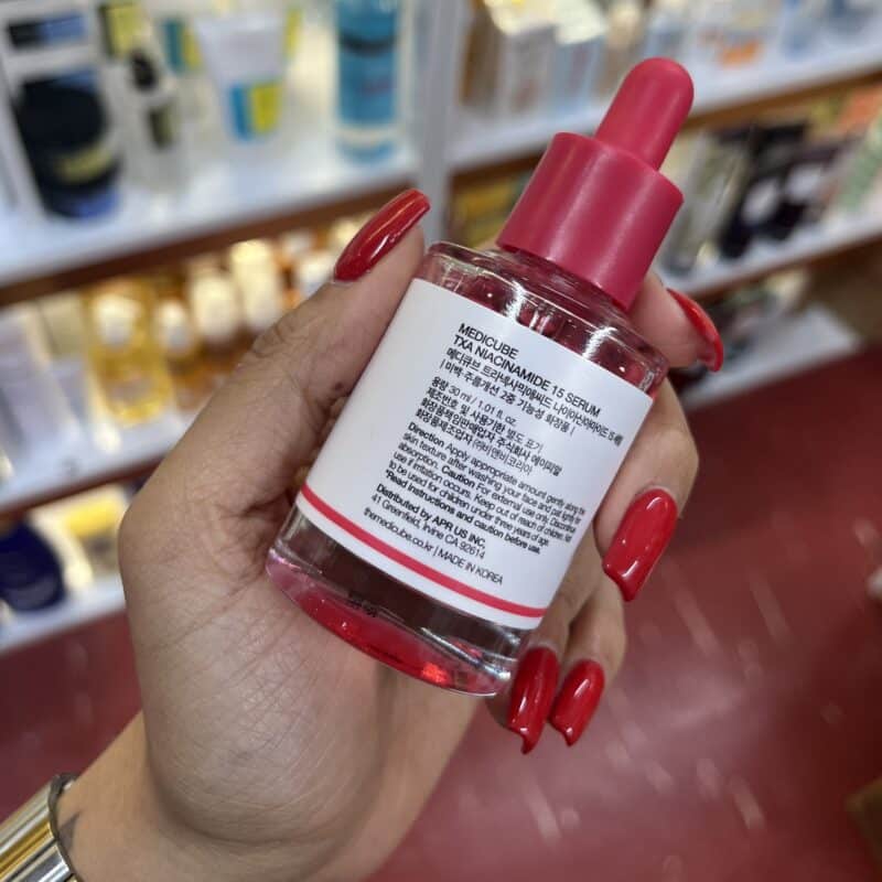 سرم نیاسینامید مدی کیوب TXA 15% | ضد لک و روشن‌کننده پوست - تصویر 2