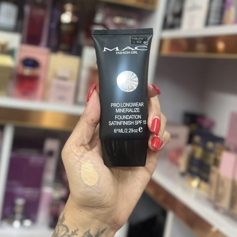 کرم پودر مک تیوپی دو رنگ SPF15 حجم 65 میل - تصویر 5